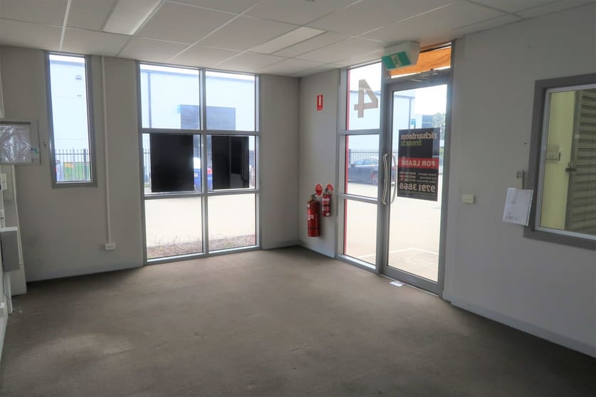 4/9 Chapel Street Dandenong South VIC 3175 - Image 3