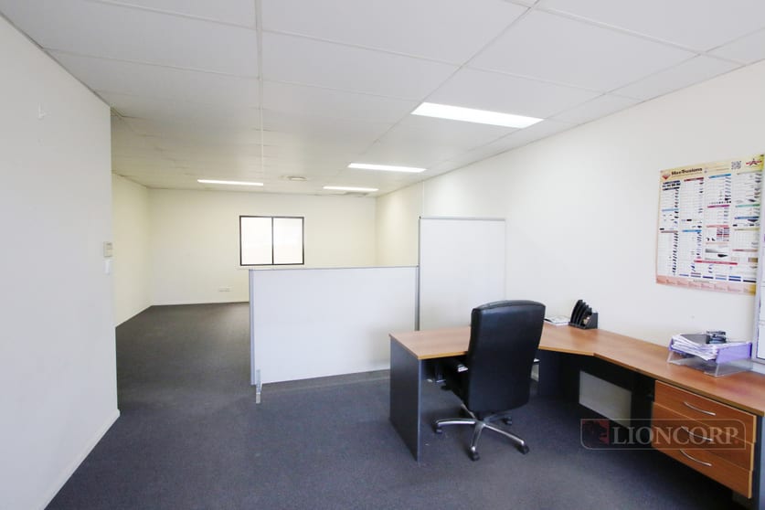 Click to view all images Underwood QLD 4119 - Image 2