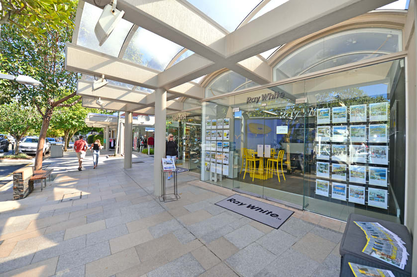 Click to view all images Lot 1/37 Hastings Street Noosa Heads QLD 4567 - Image 3