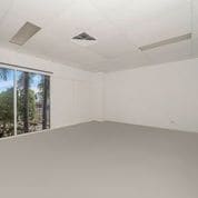 Click to view all images 28 Bowen Road Hermit Park QLD 4812 - Image 3