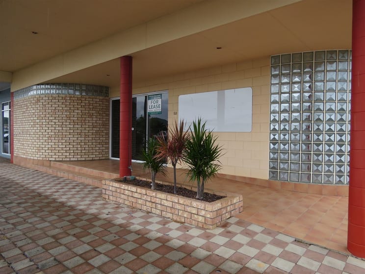 18/54-60 Queen Street Ayr QLD 4807 - Image 1