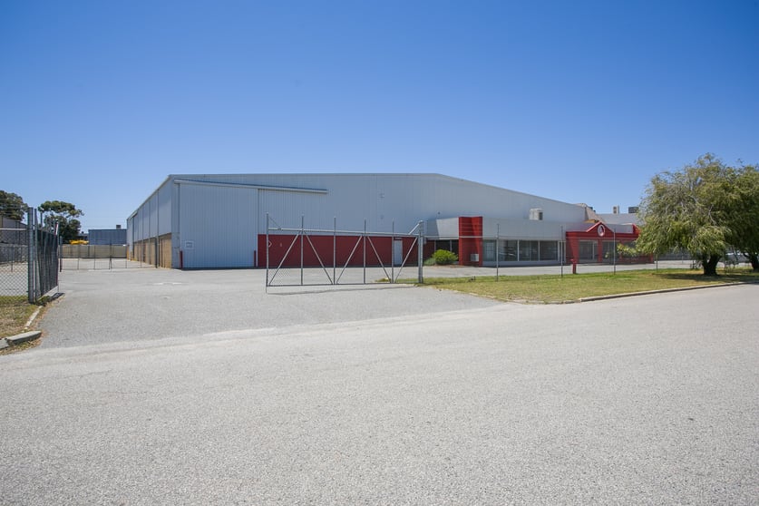 Click to view all images 7 Fargo Way Welshpool WA 6106 - Image 2