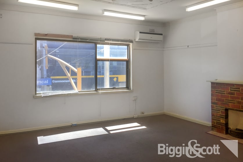 Click to view all images 7/72A Doncaster Road Balwyn North VIC 3104 - Image 2