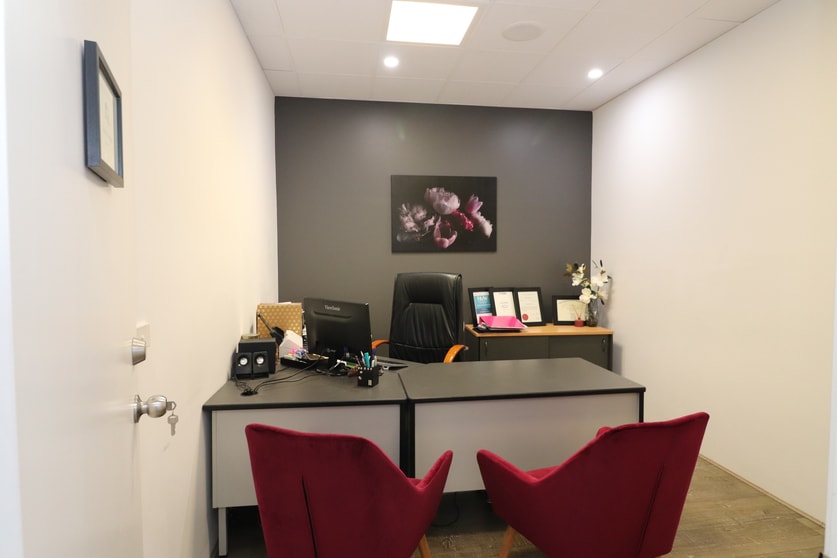 Click to view all images Suite 11/108-120 Young Street Frankston VIC 3199 - Image 3