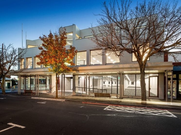 Click to view all images 3 - 7 Hamilton Street Mont Albert VIC 3127 - Image 3