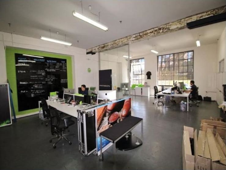Click to view all images 2/91 Campbell Street Surry Hills NSW 2010 - Image 3