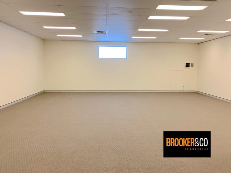 Click to view all images Revesby NSW 2212 - Image 3
