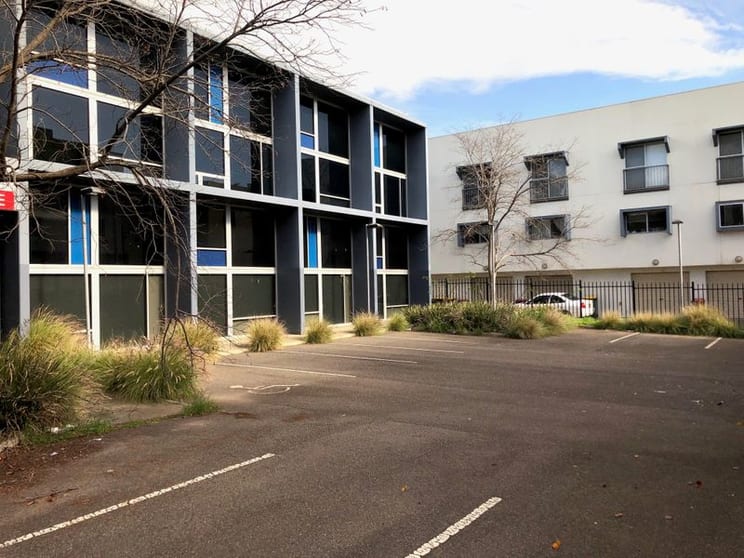 Click to view all images 4-6 Light Common Mawson Lakes SA 5095 - Image 3