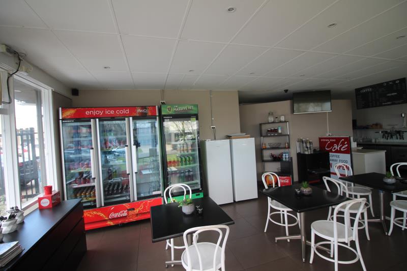 Click to view all images 15/36 Stephen Road Cafe Dandenong VIC 3175 - Image 3