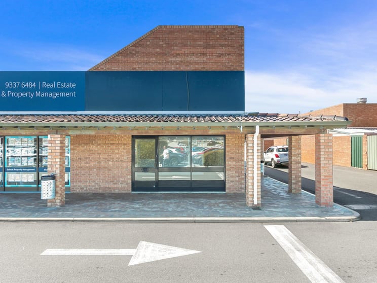 15/17 South Street Kardinya WA 6163 - Image 2