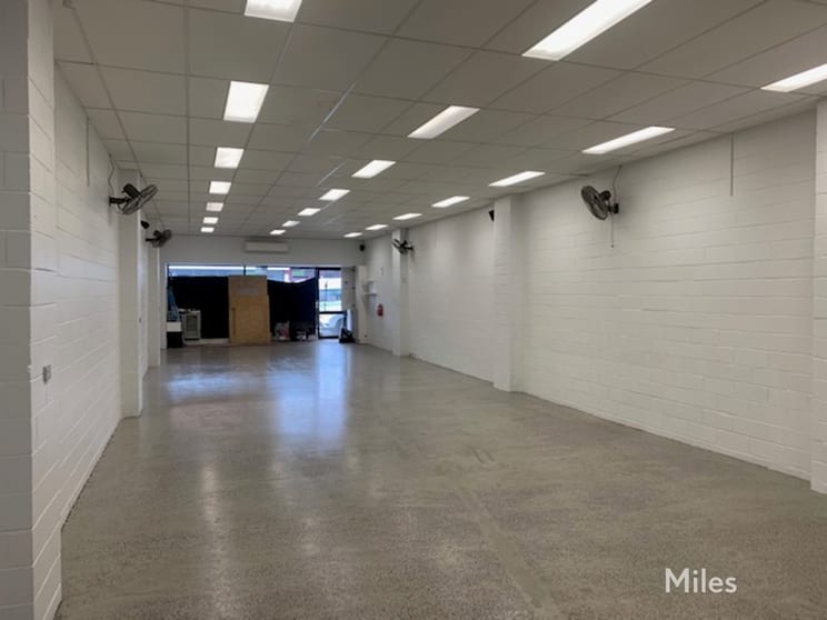Click to view all images 141 Bell Street Ivanhoe VIC 3079 - Image 2