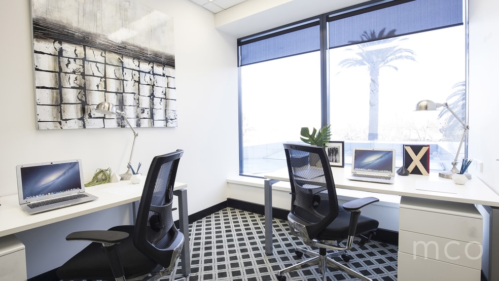 Click to view all images Suite 228/230/1 Queens Road Melbourne 3004 VIC 3004 - Image 2