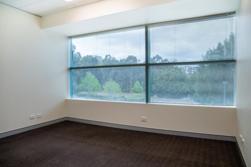 Click to view all images 2.10/12 Century Circuit Norwest NSW 2153 - Image 2