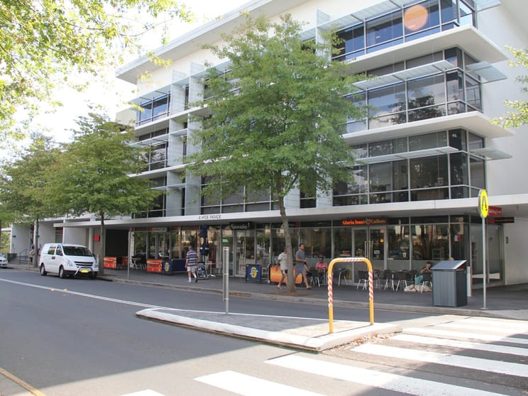 Click to view all images 2.13/4 Hyde Parade Campbelltown NSW 2560 - Image 1