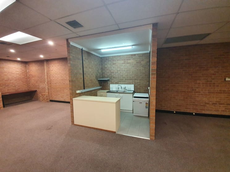 Click to view all images 9 Llewellyn Place Dandenong VIC 3175 - Image 3