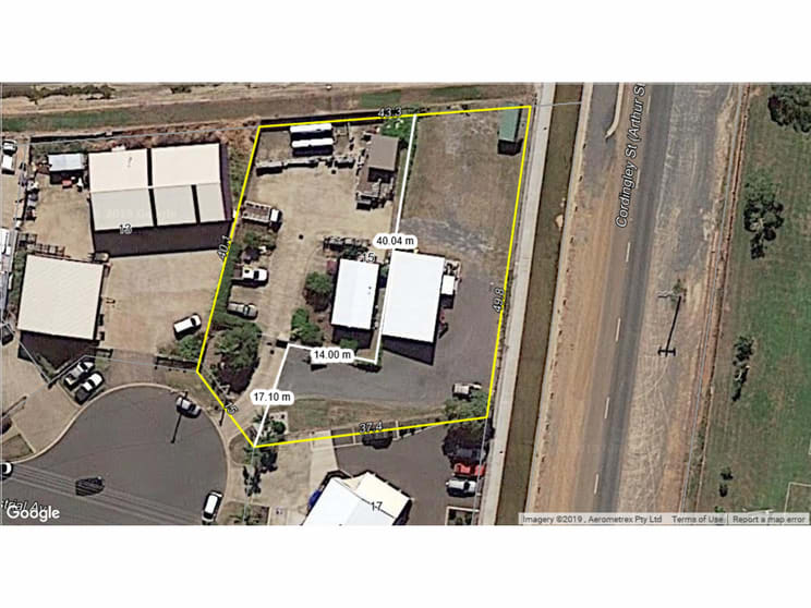 Click to view all images 15B Industrial Avenue Yeppoon QLD 4703 - Image 3