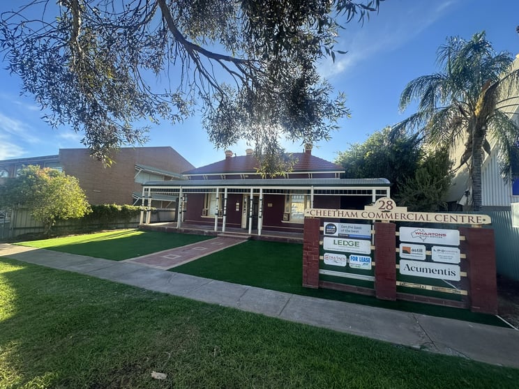 Click to view all images 28 Cheetham Street Kalgoorlie WA 6430 - Image 3