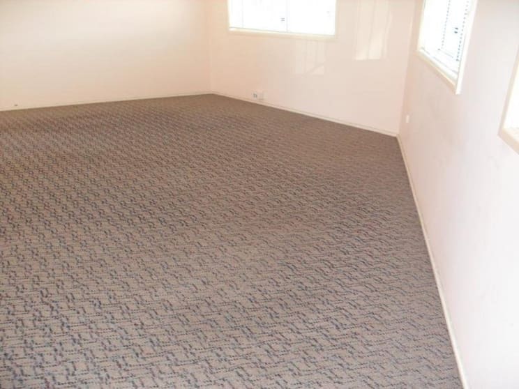 Click to view all images Kallangur QLD 4503 - Image 3