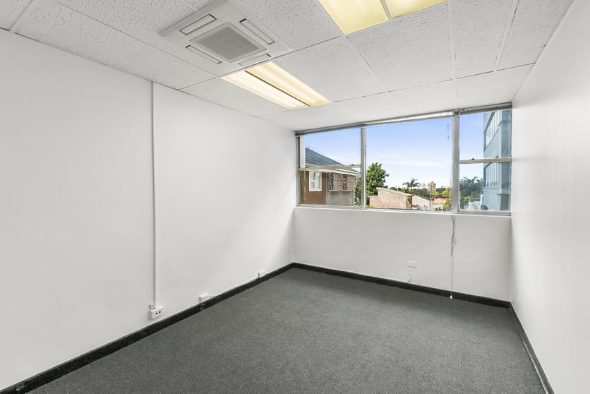 Click to view all images 37 Alexander Street Crows Nest NSW 2065 - Image 1