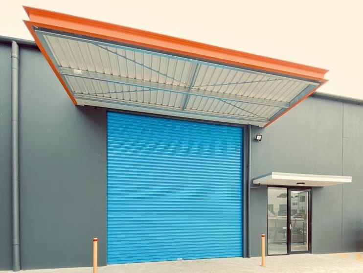 Click to view all images Unit 2/3 Naples Place Wyong NSW 2259 - Image 1