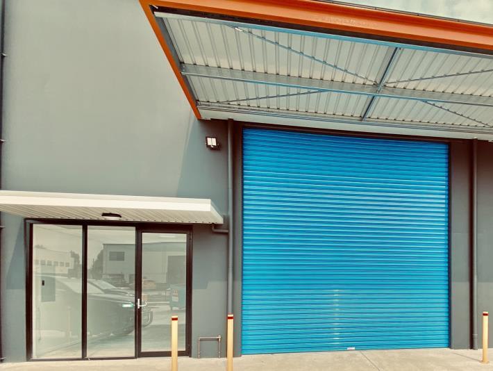 Click to view all images Unit 2/3 Naples Place Wyong NSW 2259 - Image 2