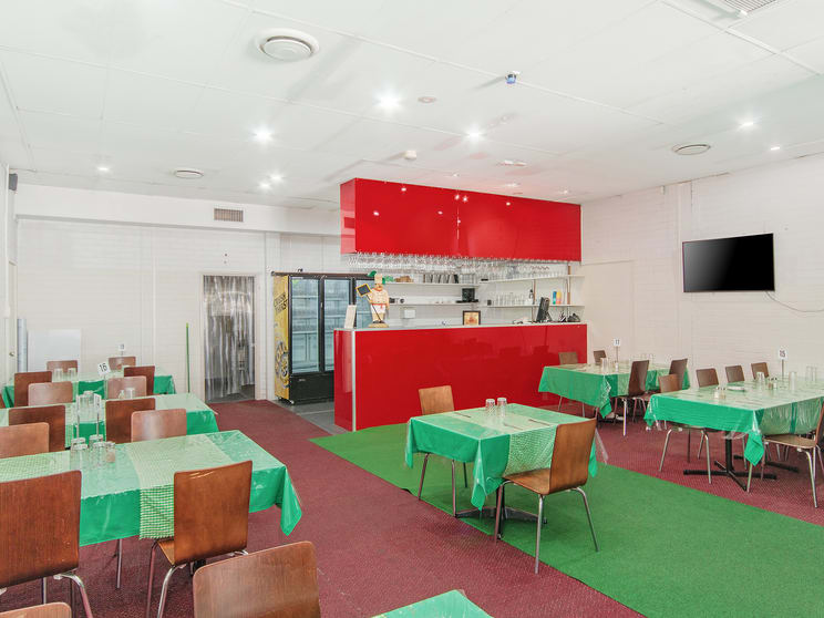 Click to view all images 4A/11-13 Pinjarra Road Mandurah WA 6210 - Image 2