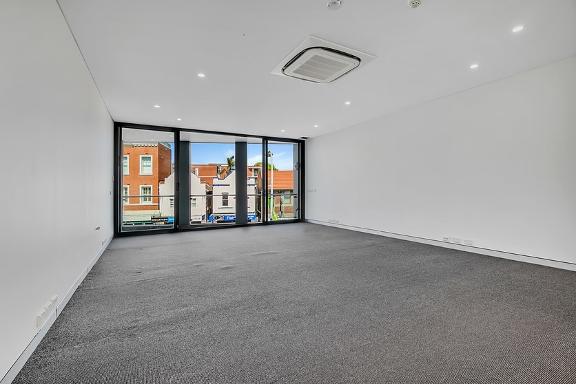 Click to view all images Suite 6/710 New South Head Road Rose Bay NSW 2029 - Image 2
