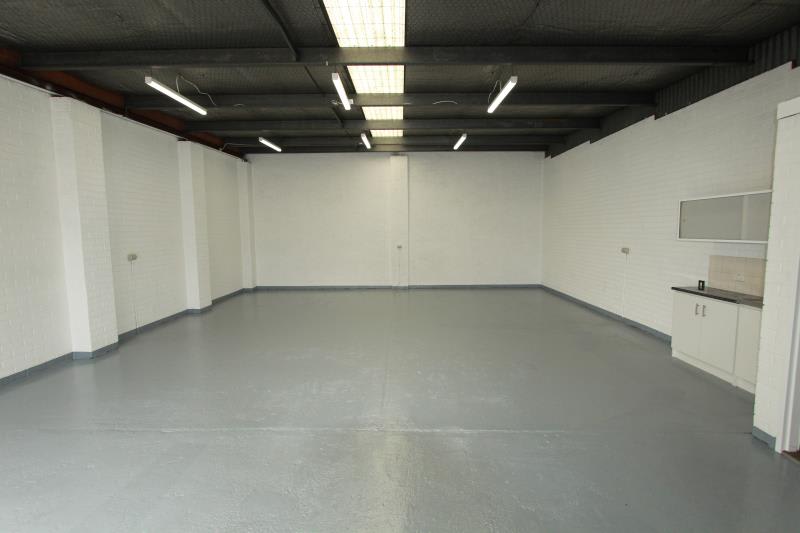 Click to view all images Unit 14B/4 Louise Ave Ingleburn NSW 2565 - Image 2