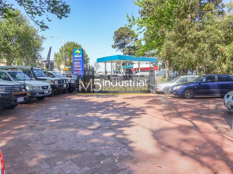 Click to view all images 998-1002 Botany Road Mascot NSW 2020 - Image 2