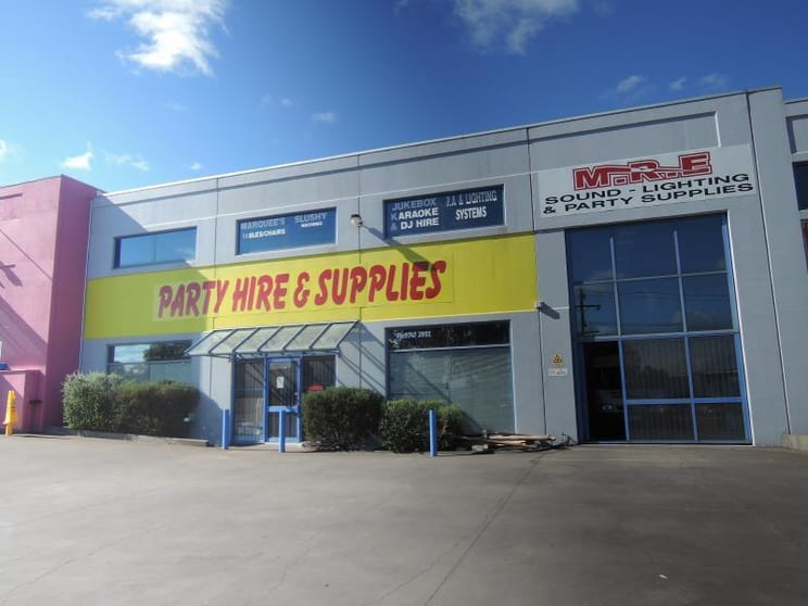 Click to view all images 1/93 High Street Melton VIC 3337 - Image 1