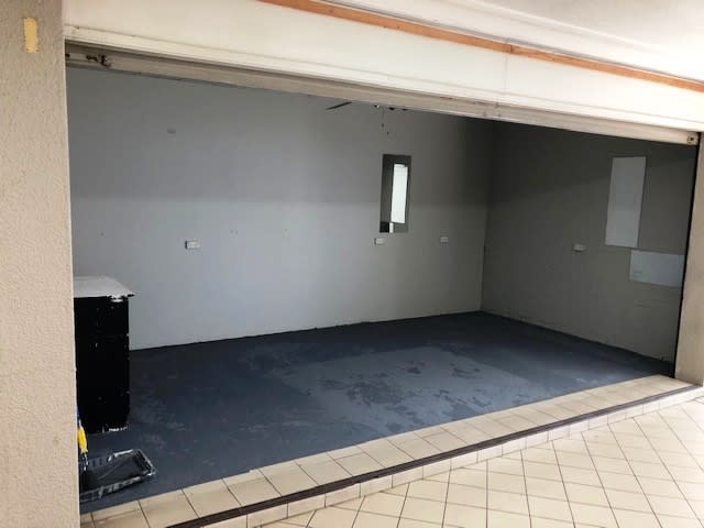 Click to view all images Arcade 4/2713 Gold Coast Highway Broadbeach QLD 4218 - Image 1