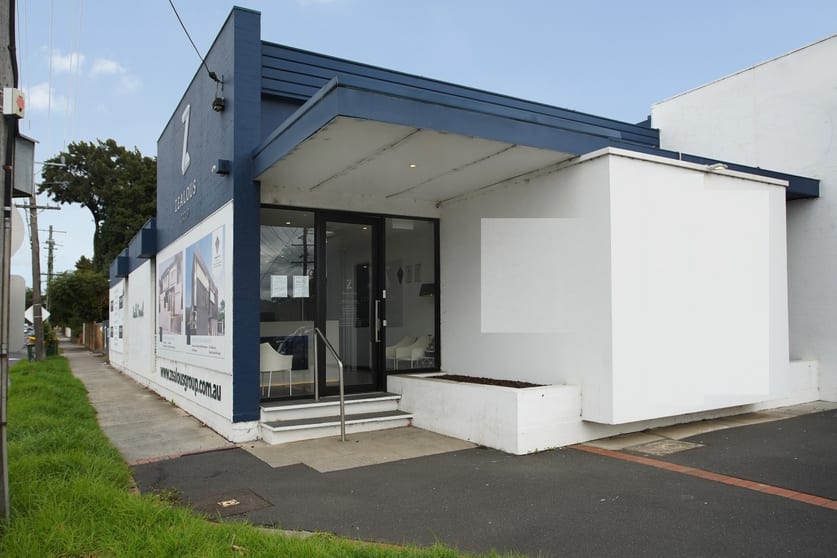 Click to view all images 910 North Rd Bentleigh East VIC 3165 - Image 1