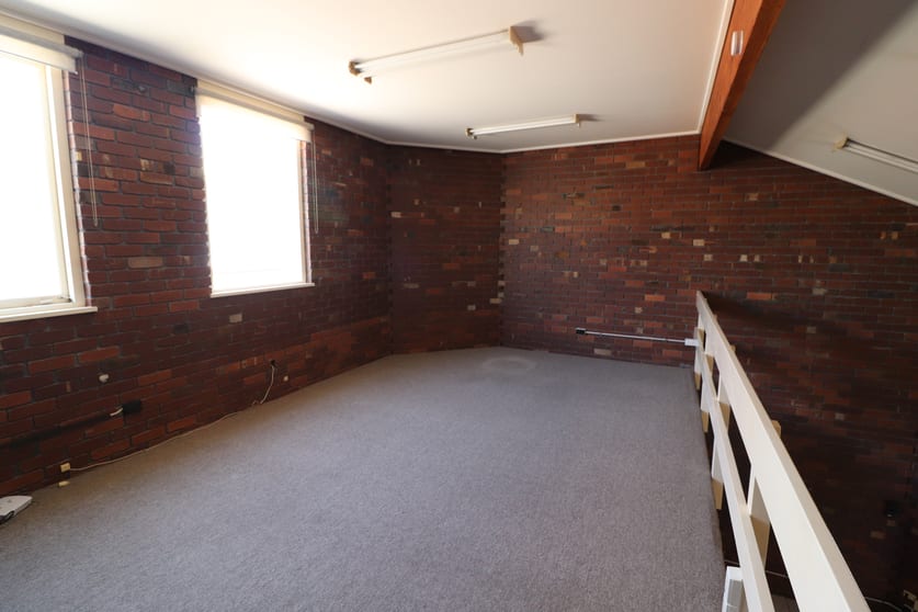 Click to view all images 3/18-28 Skye Road Frankston VIC 3199 - Image 2