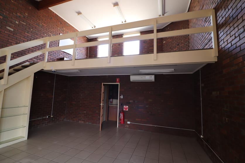 Click to view all images 3/18-28 Skye Road Frankston VIC 3199 - Image 3