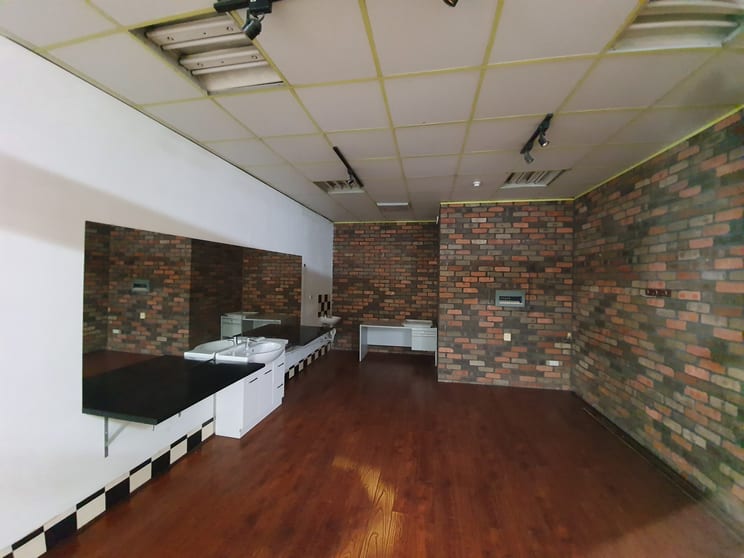 Click to view all images Shop 8A Hilltop Arcade, 228 Pacific Highway Charlestown NSW 2290 - Image 1