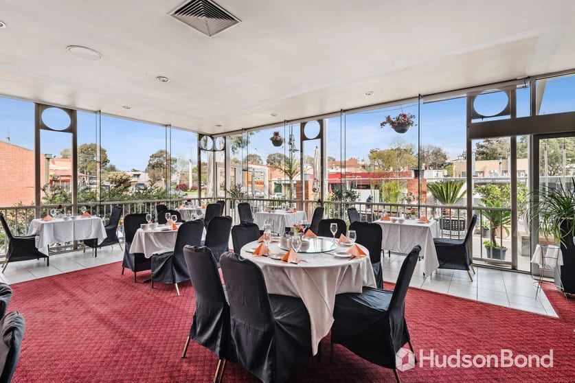 Click to view all images 125 James Street Templestowe VIC 3106 - Image 3
