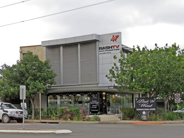 Click to view all images Pittwater Road North Narrabeen NSW 2101 - Image 1