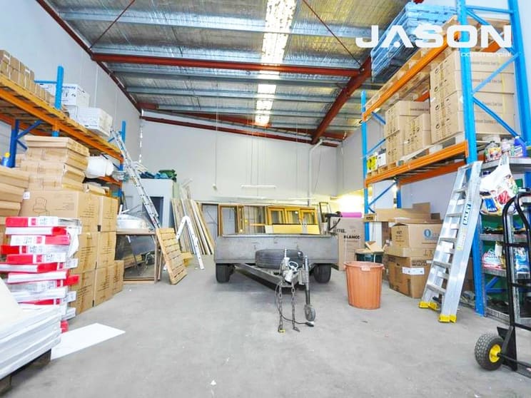 Click to view all images 8 International Square Tullamarine VIC 3043 - Image 2