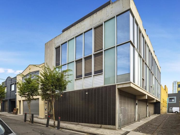 Click to view all images 1/2 Yarra Street South Melbourne VIC 3205 - Image 1