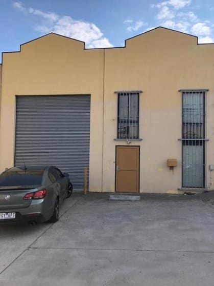 Unit  4/21-23 Beverage Drive Tullamarine VIC 3043 - Image 1