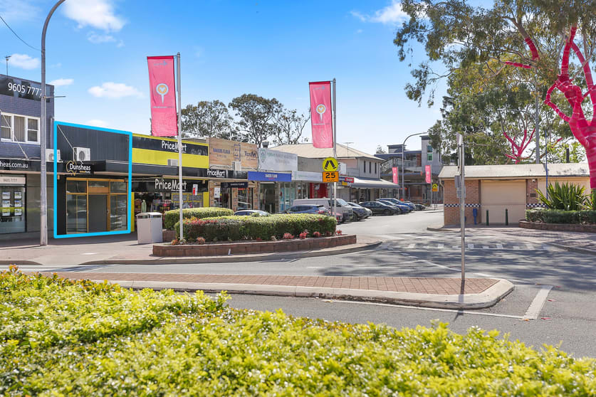 Click to view all images 15 Oxford Road Ingleburn NSW 2565 - Image 1