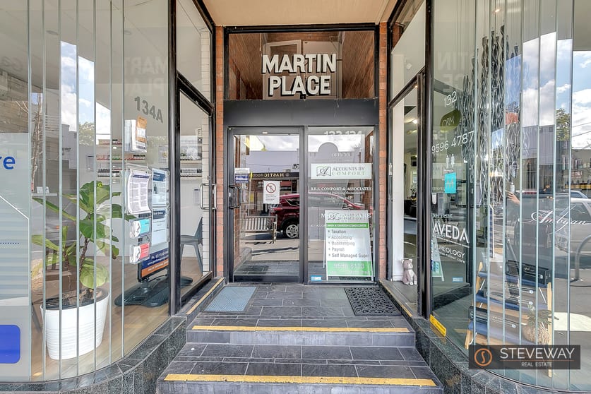 Click to view all images 1/134 Martin Street Brighton VIC 3186 - Image 1