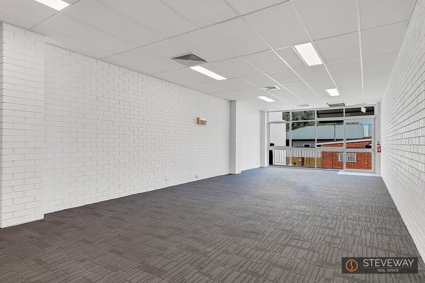Click to view all images 1/134 Martin Street Brighton VIC 3186 - Image 3