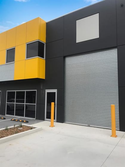 Click to view all images Unit 13 18 Wurrook Circuit Caringbah NSW 2229 - Image 1