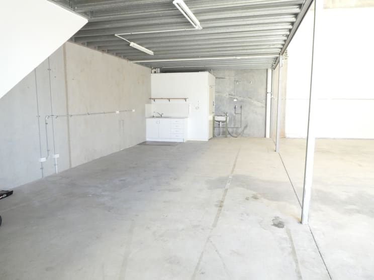 Click to view all images 36/20-22 Ellerslie Road Meadowbrook QLD 4131 - Image 3