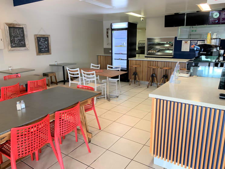 Click to view all images Tenancy 3/117 Bamford Lane Kirwan QLD 4817 - Image 2