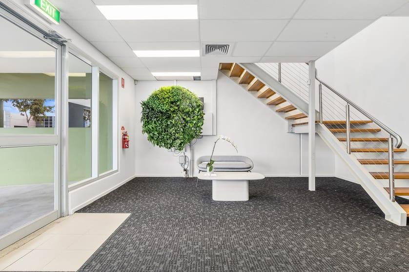 Click to view all images 2/27 Mareno Road Tullamarine VIC 3043 - Image 2