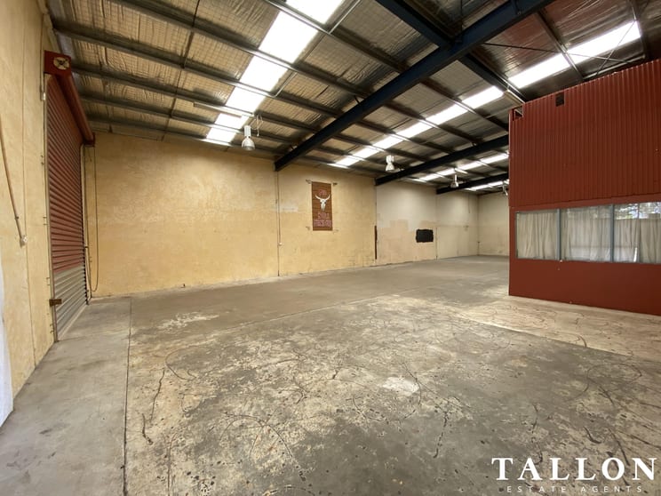 Click to view all images 3/1 Bray Street Hastings VIC 3915 - Image 3