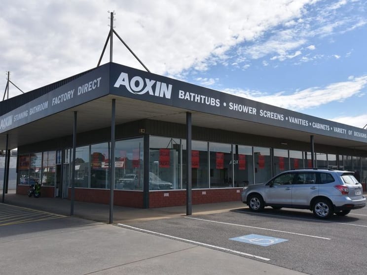 Click to view all images Unit 2, 16-28 Research Road Pooraka SA 5095 - Image 1