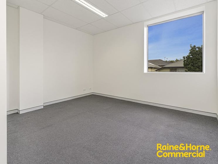 Click to view all images Suite 1.06/1 Centennial Drive Campbelltown NSW 2560 - Image 3